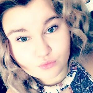 Meet your Posher, Destiny